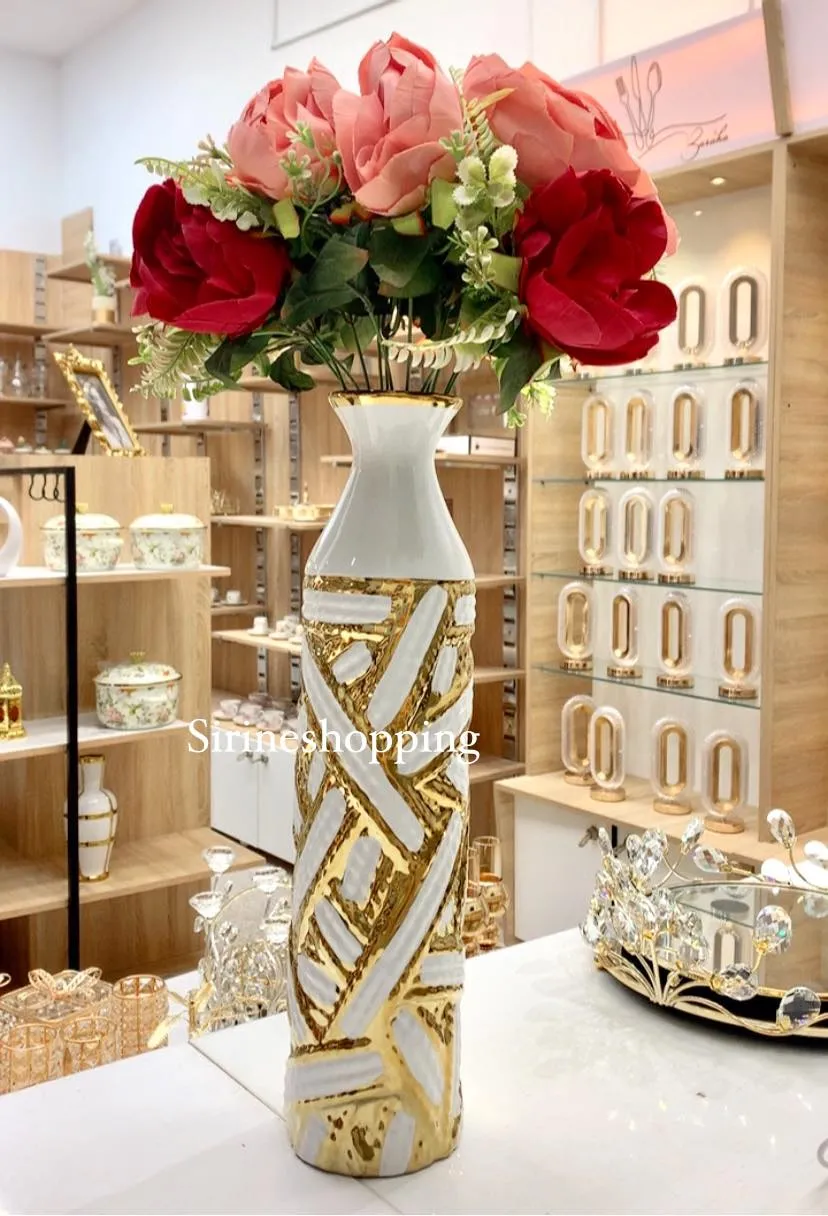 Vase décoratif design blanc et doré