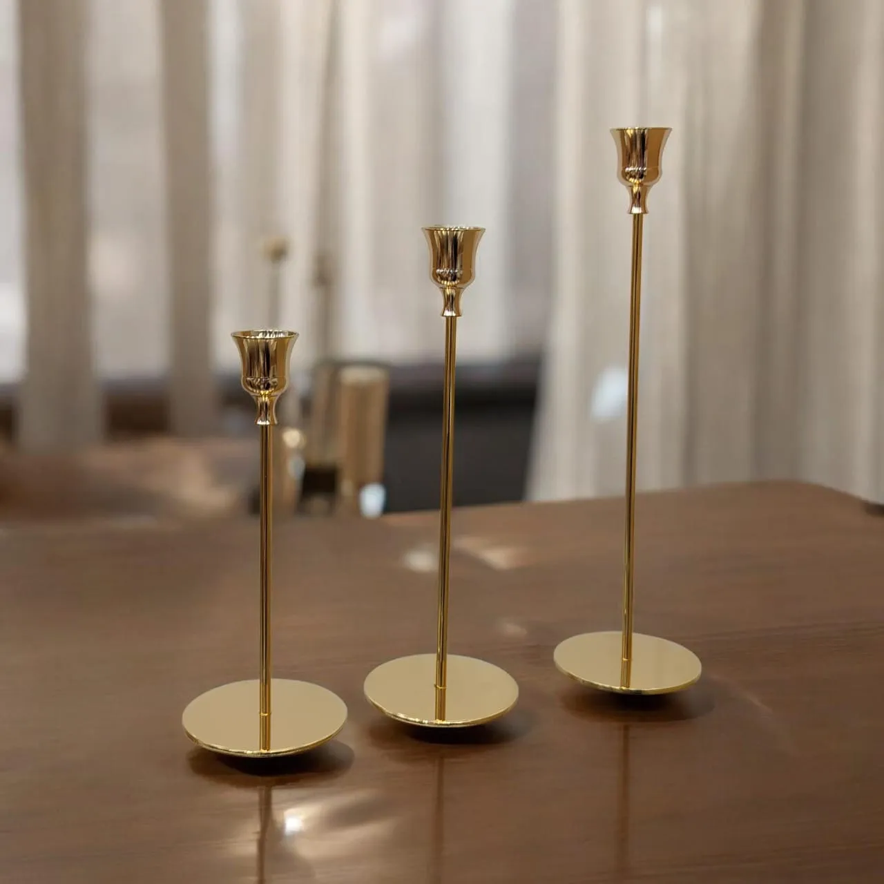 Bougeoir Design en Métal – B05