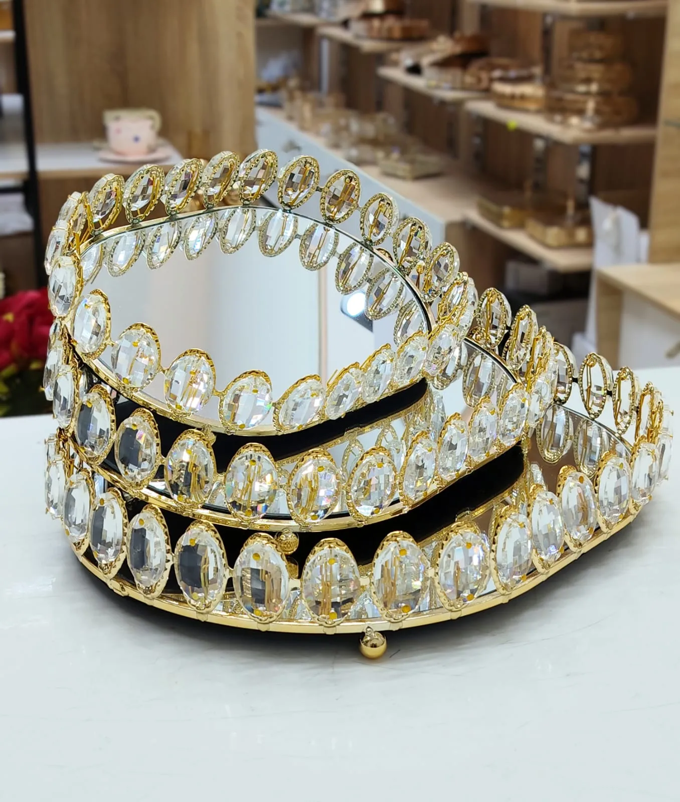 Set 3 Plateaux Miroir Ovale Doré & Cristaux – Élégance Sculptée - image 3
