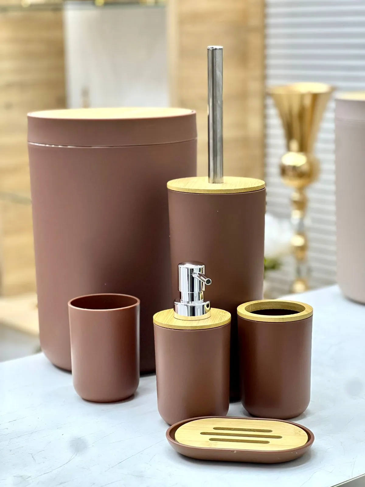 Accessoires salle de bain marron - image 2
